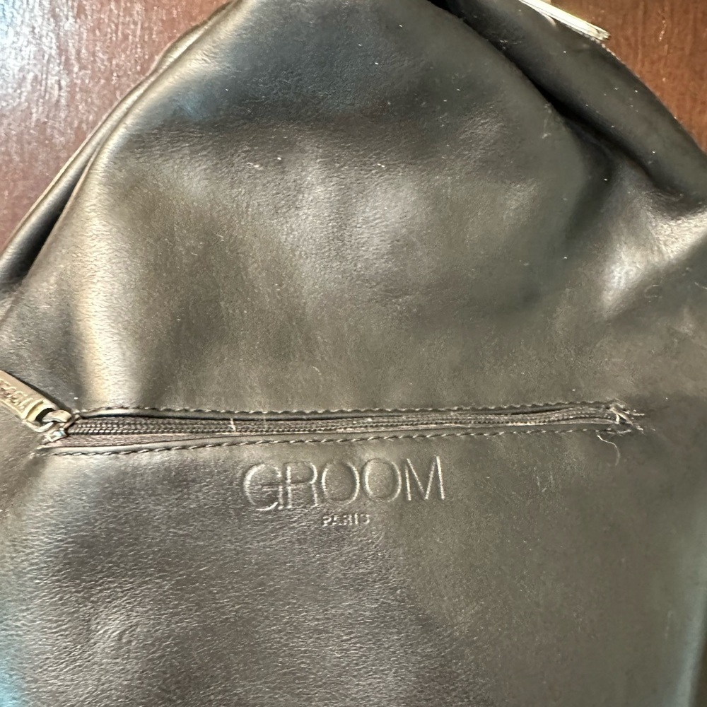 Groom Paris 100% leather backpack style handbag genuine hardware zippers work